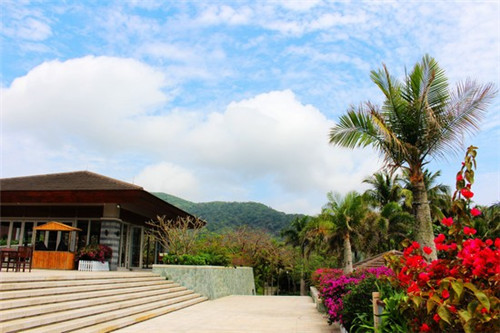 上上谦串串香火锅